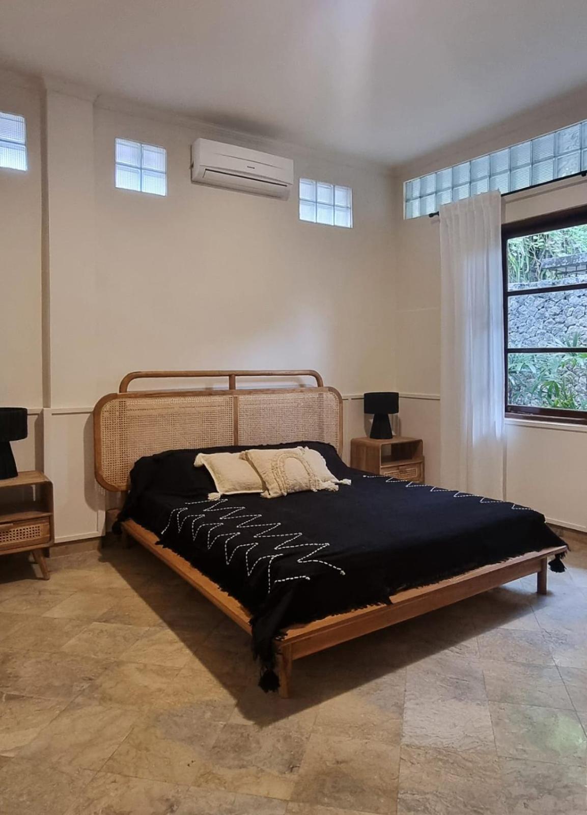 Mumbul Villas Нуса Дуа Екстериор снимка